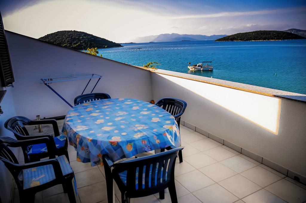 Adrialuka Apartment *