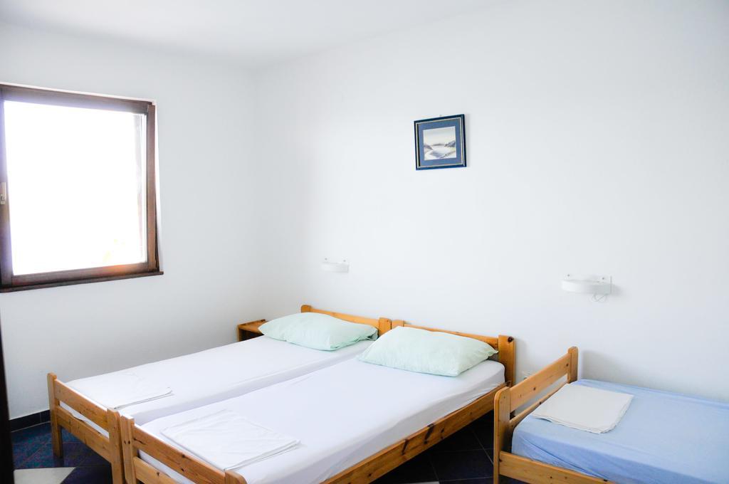 Adrialuka Apartment *